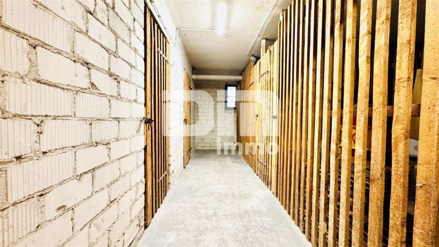 (R)eserviert! Etagenwohnung mit Balkon, Kellerraum und Garage - Kellerräume